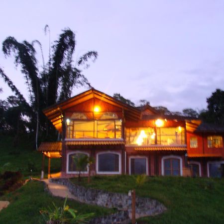 Hosteria "El Encanto" San Miguel de los Bancos 외부 사진
