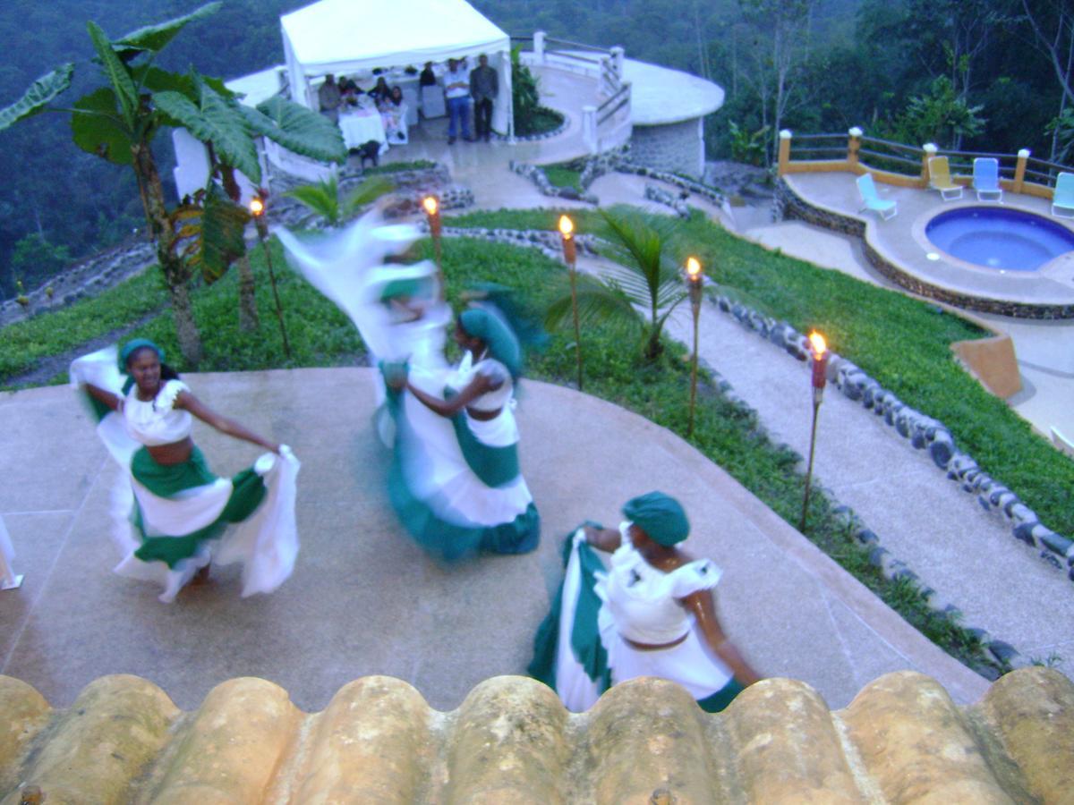 Hosteria "El Encanto" San Miguel de los Bancos 외부 사진