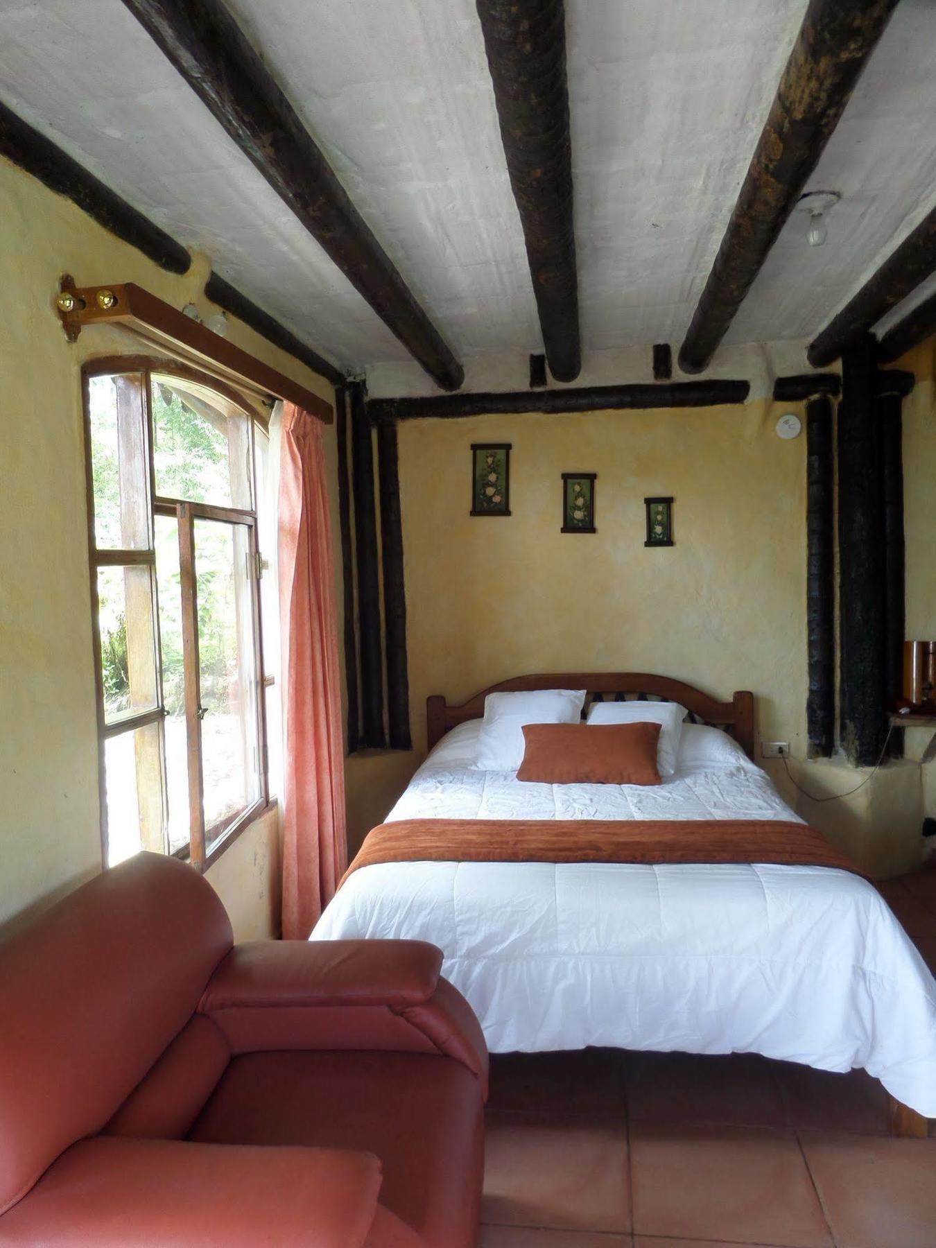 Hosteria "El Encanto" San Miguel de los Bancos 외부 사진